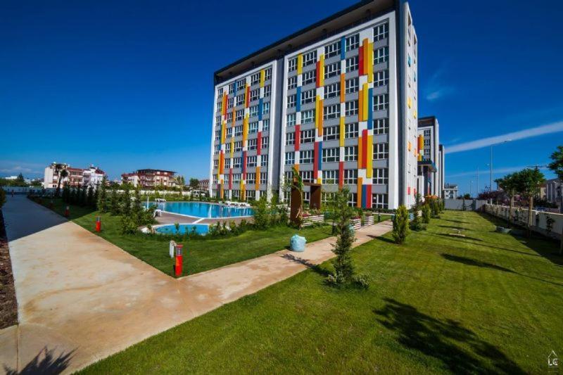 Selin'S Apartment With Pool View Antalya Buitenkant foto