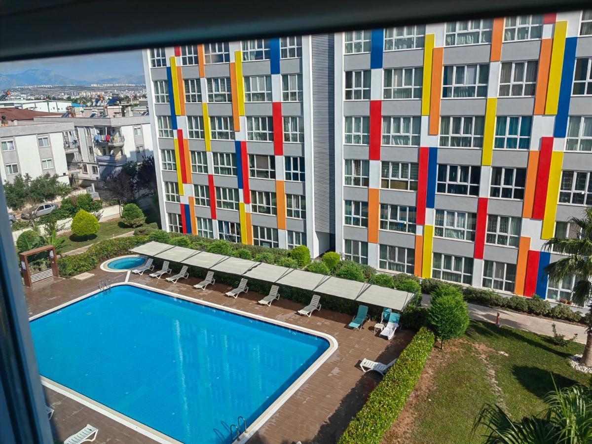 Selin'S Apartment With Pool View Antalya Buitenkant foto