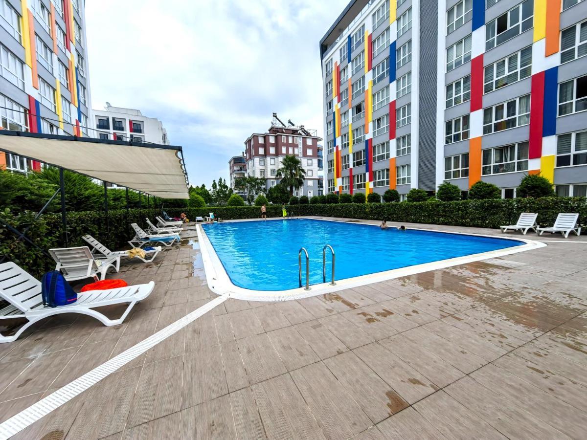 Selin'S Apartment With Pool View Antalya Buitenkant foto